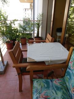 Mandarin Wellness Apartman24