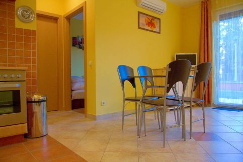 Catamaran City Apartman5