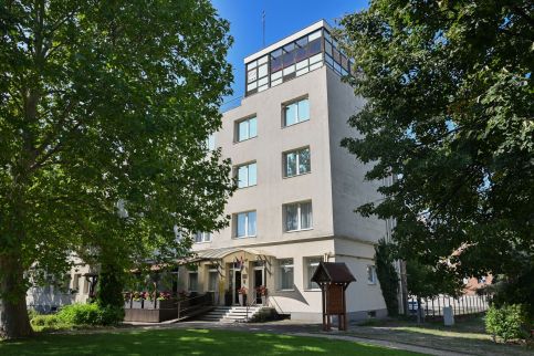Hotel Opál62