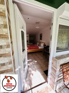 Katica Apartmanok23