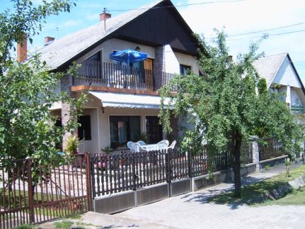 Eruska Apartman