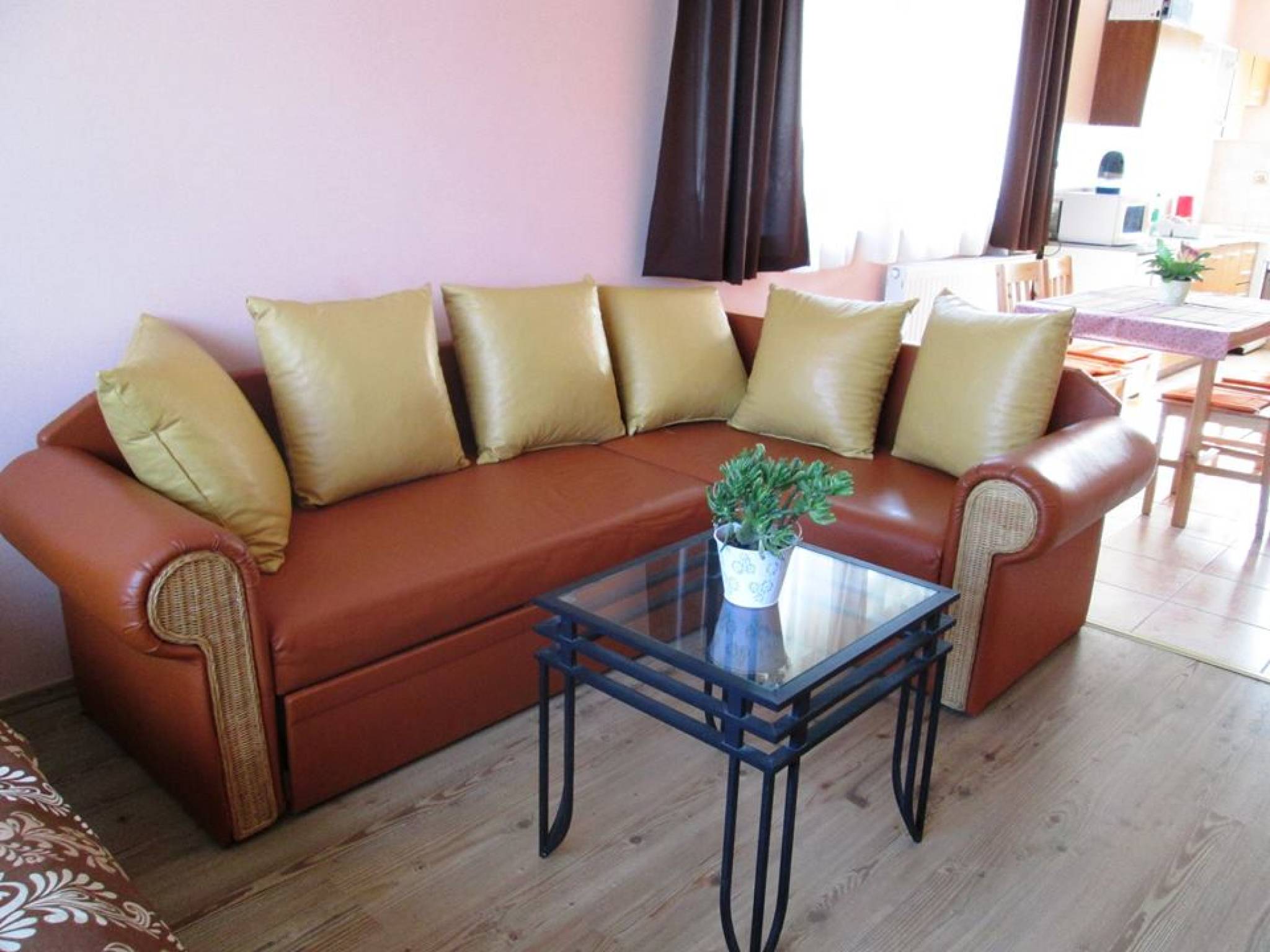 Bajcsy Apartman – Tata fotó 5