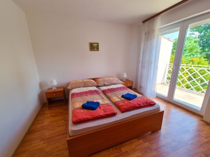 Ildikó Apartmanház351