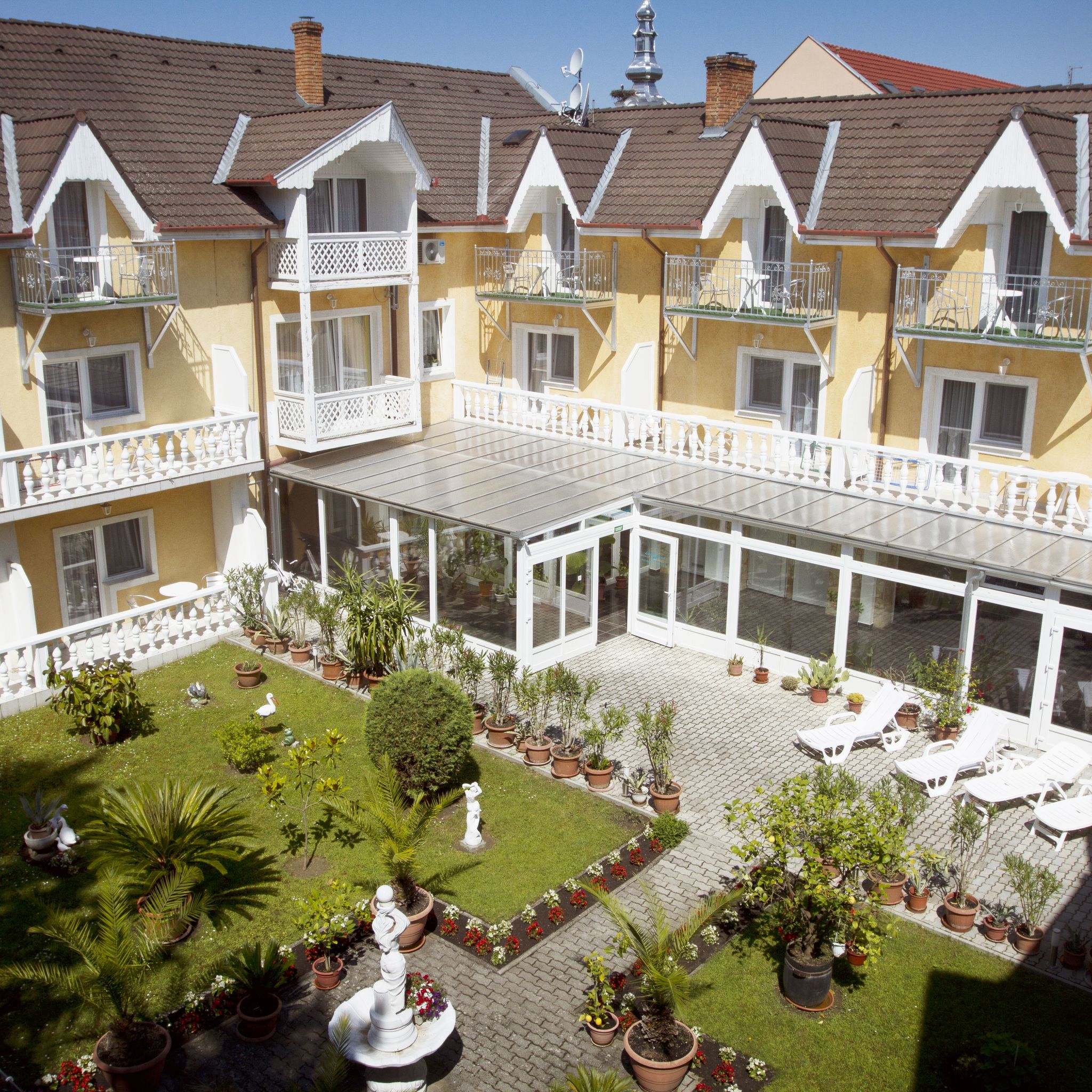 Lídia Hotel Wellness és Étterem – Harkány