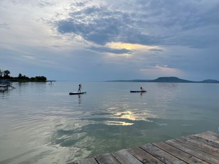 Hársas Apartmanház24