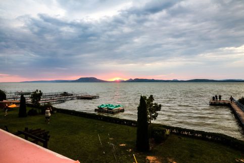 Hársas Apartmanház35