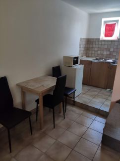 Vasti Apartman27