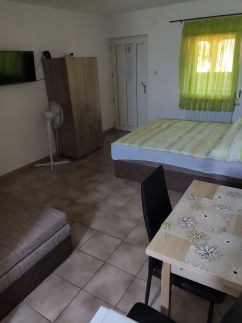 Vasti Apartman38