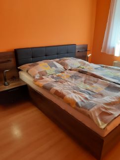 Zöld Béka Gambrinusz Apartman I.22