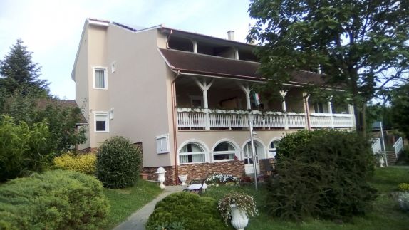 Németh Apartmanok