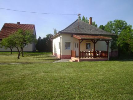 Rózsika Villa2