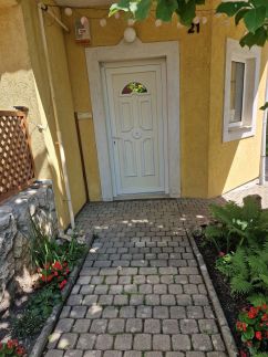 Zsuzsanna Apartman – Hévíz fotó 7