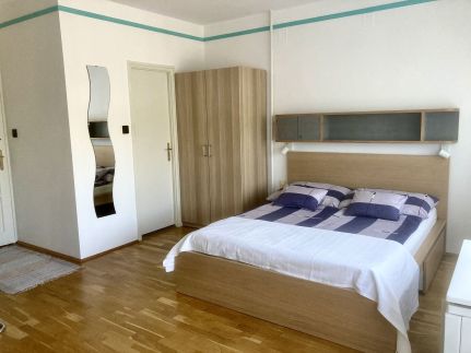 Honig Haus Apartmanház5