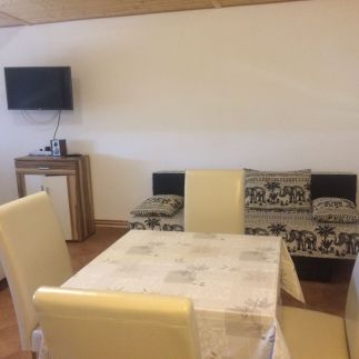 Famvarga Apartmanok19