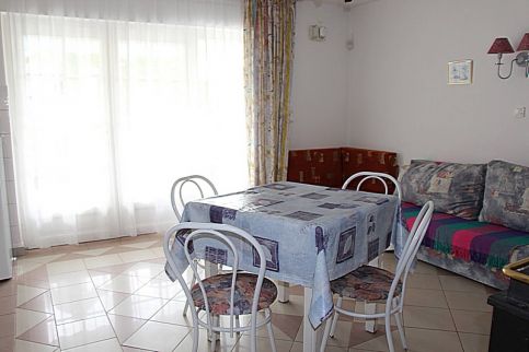 Aranyparti Villa Stephanie Apartmanok1