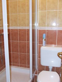 Aranymazsola Wellness Apartman7