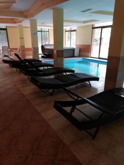 Aranymazsola Wellness Apartman6