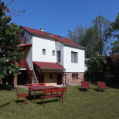Vízközeli 4-6 fős Nyaraló