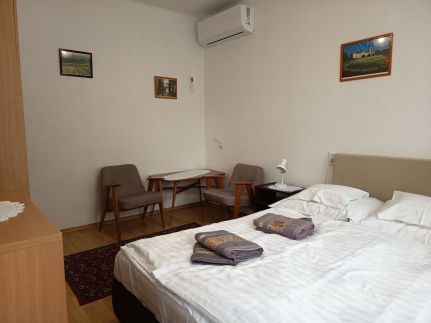 Vízközeli 4-6 fős Nyaraló8