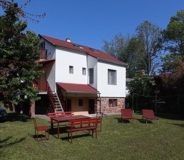 Vízközeli 4-6 fős Nyaraló