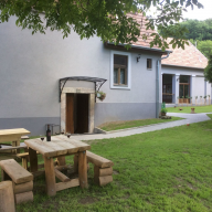 Bagolyvár Apartmanház