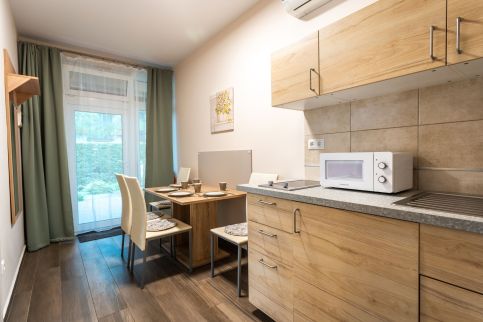 Lelle Corso Apartman8