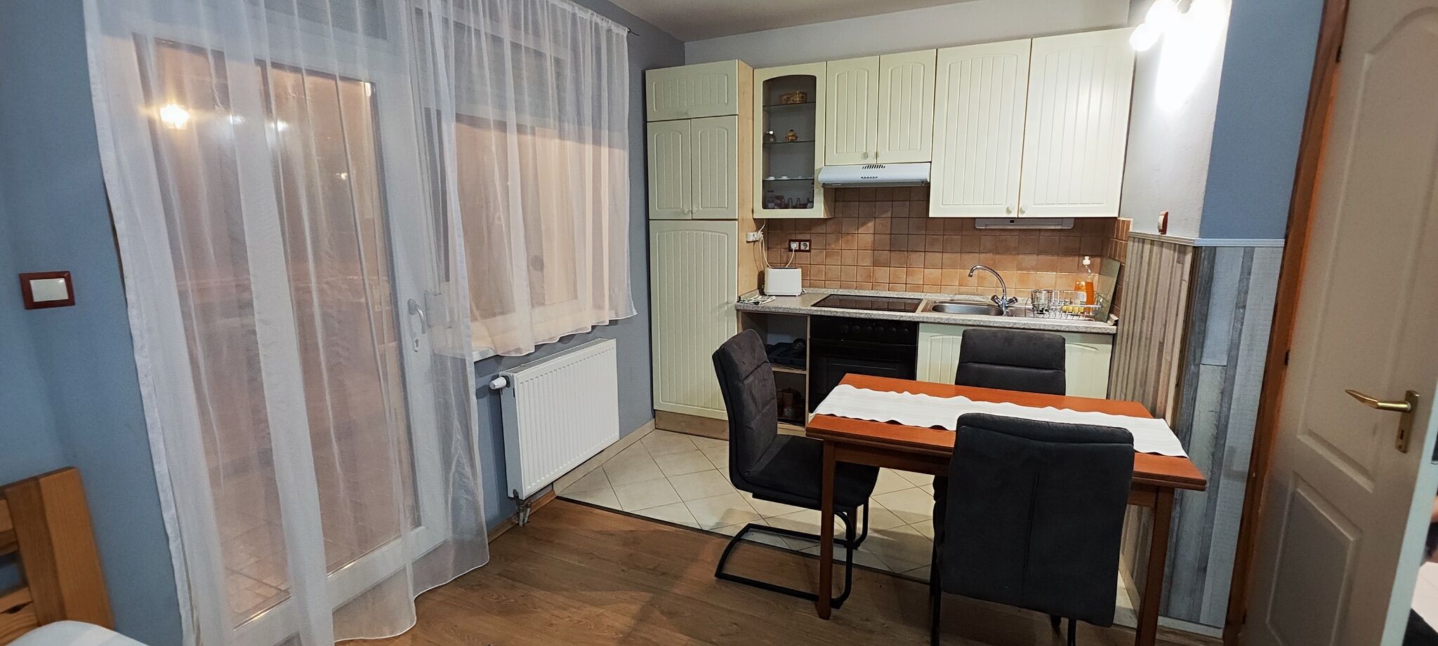 Anita Apartmanház – Sárvár fotó 9