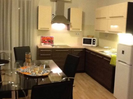 Andi Apartman