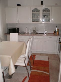 Leander Apartman17