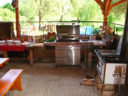 Holiday Vendégház és Szabadidőkert23