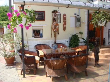 Holiday Vendégház és Szabadidőkert24