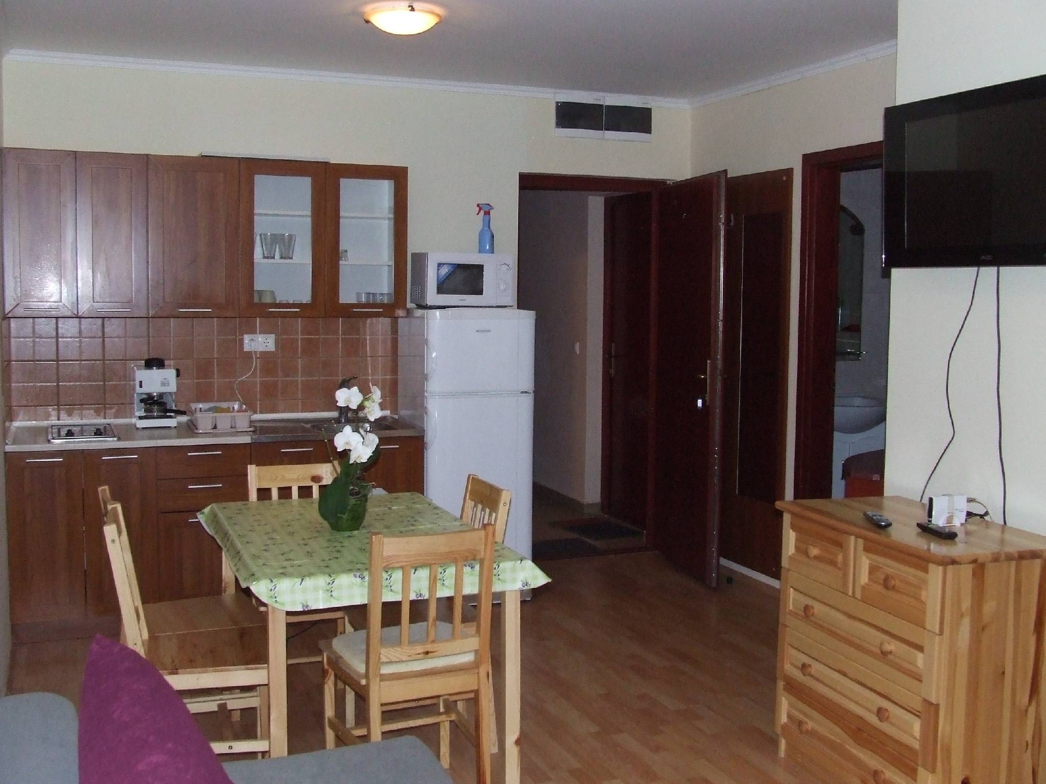 Márta Apartman – Kehidakustány