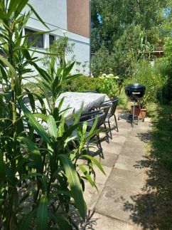 Leander Apartman13