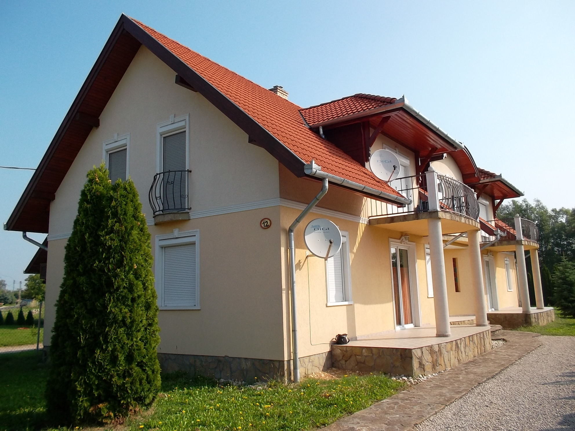 Viola Apartmanok – Kehidakustány fotó 3