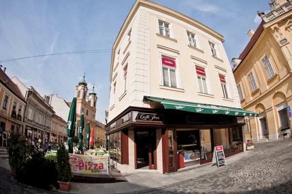 Caffé Perté Kávézó és Étterem – Székesfehérvár fotó 14