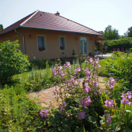 Sunny Garden Pihenőház