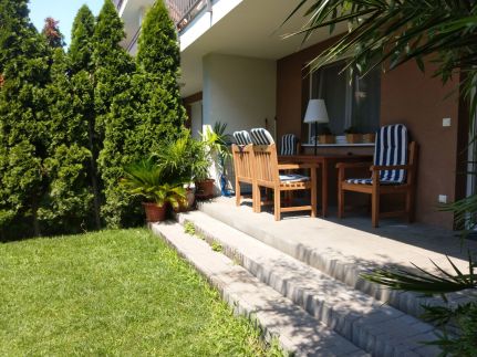 Bambusz Wellness Apartman19