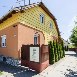 Almafa Apartmanház4