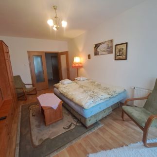 Golf Apartman43