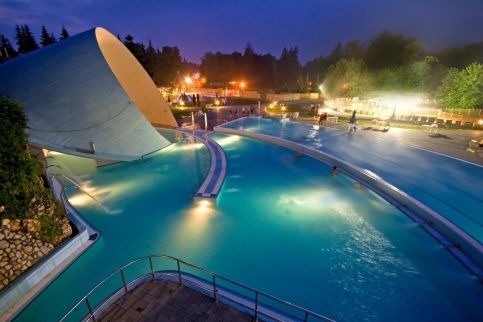 Flóra Panzió és Étterem – Miskolctapolca fotó 35