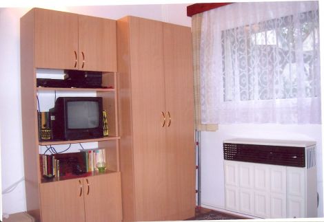 Ike Apartman5