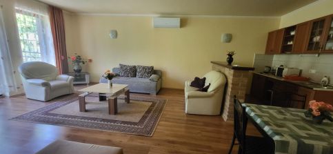 Bástya Apartman74