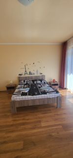 Bástya Apartman81