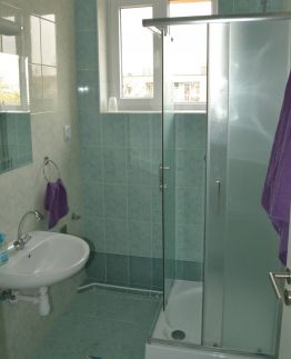 Hanna Apartman9