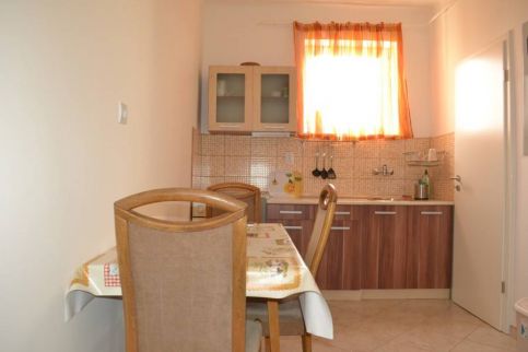 Hanna Apartman8