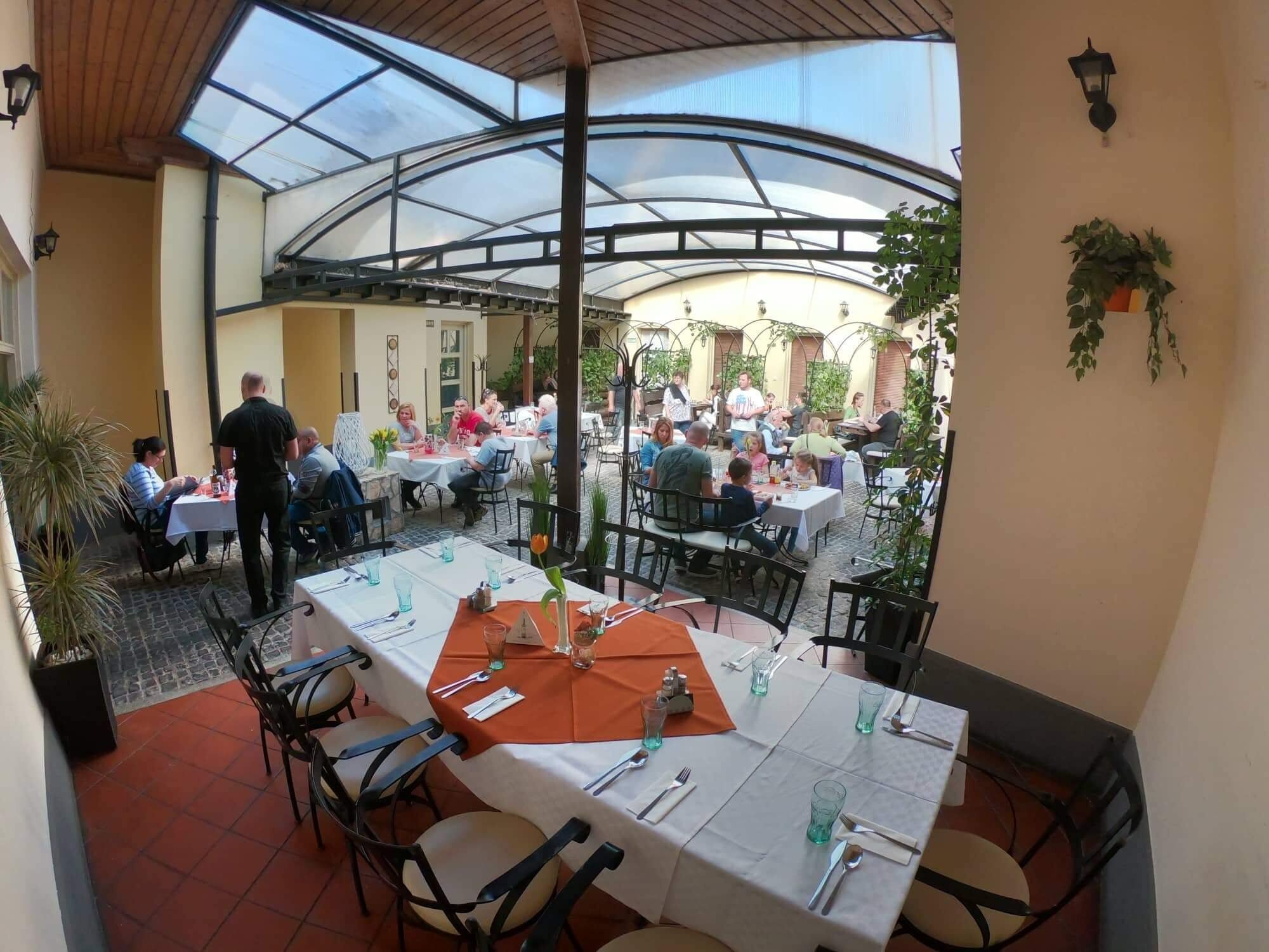 Bazilika alatt Panzió – Esztergom fotó 11