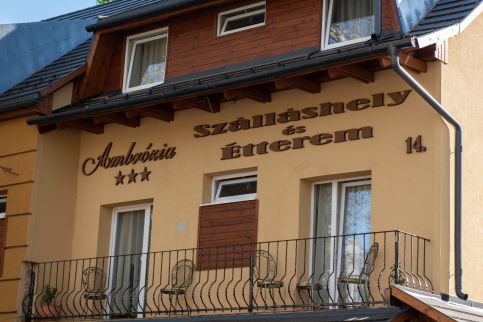Ambrózia Szálláshely és Étterem28