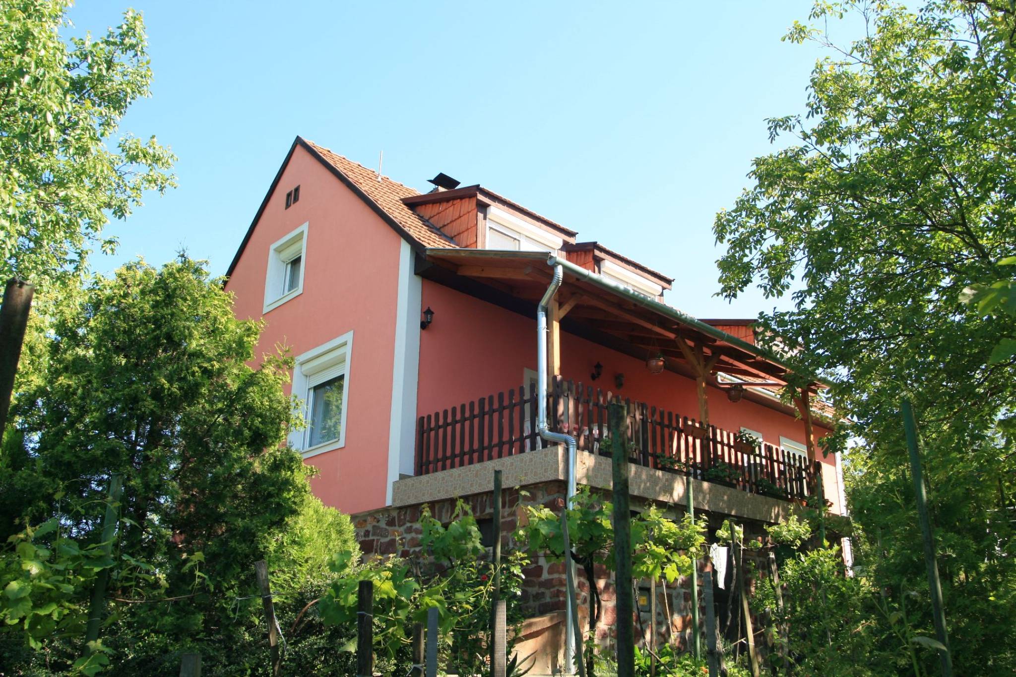 BÖ-1 Mórocz Apartman – Badacsonyörs