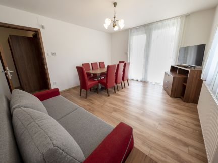 Veritas Apartmanház25
