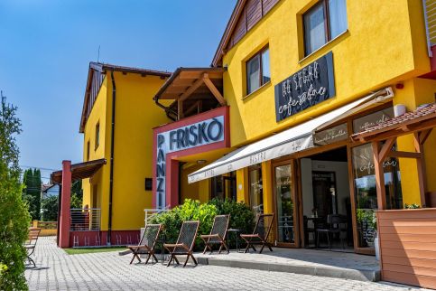 Friskó Panzió2